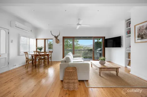 48 Panorama Dr, Farmborough Heights, NSW 2526