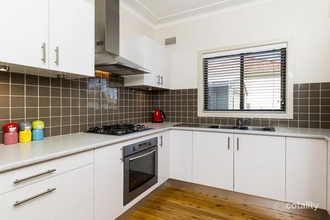 Property photo of 4 Hazelglen Avenue Panania NSW 2213