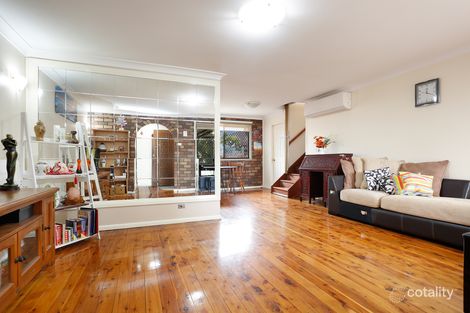 Property photo of 14 Malvern Close St Johns Park NSW 2176
