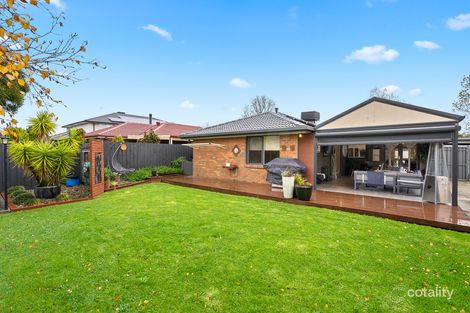Property photo of 34 Laanecoorie Drive Lysterfield VIC 3156