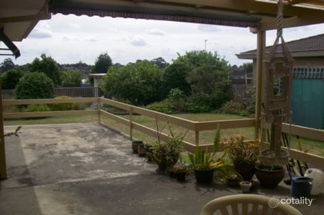 Property photo of 11 Moe Street Drouin VIC 3818