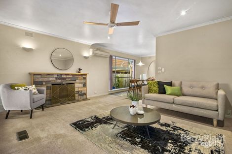 Property photo of 10 Glennden Court Bundoora VIC 3083