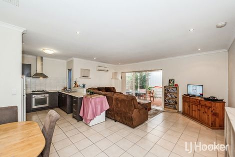 Property photo of 2/74 Dorothy Street Gosnells WA 6110