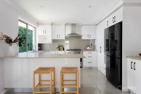 Property photo of 321 Rio Vista Boulevard Mermaid Waters QLD 4218