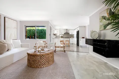 Property photo of 321 Rio Vista Boulevard Mermaid Waters QLD 4218