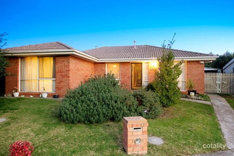 Property photo of 5 Rupertswood Rise Narre Warren South VIC 3805