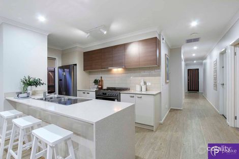 Property photo of 31 Compton Way Clyde North VIC 3978