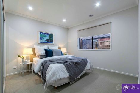 Property photo of 31 Compton Way Clyde North VIC 3978
