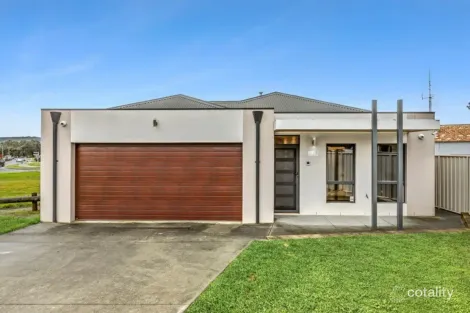 11 Delatite Ct, West Wodonga, VIC 3690