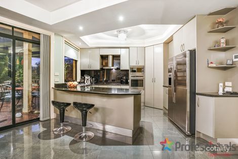 Property photo of 36 The Regency Hillside VIC 3037