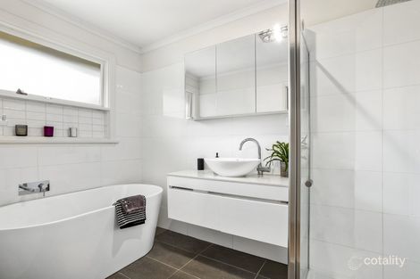 Property photo of 77 Fellows Road Point Lonsdale VIC 3225