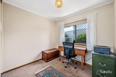 Property photo of 2 Carole Crescent Modbury SA 5092