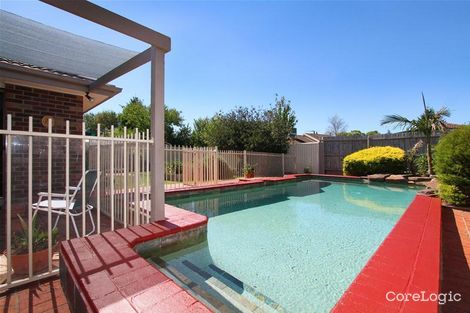 Property photo of 32 Garden Grove Drive Mill Park VIC 3082