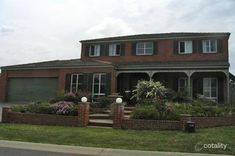 4 Kinchega Ct, Wattle Grove, NSW 2173