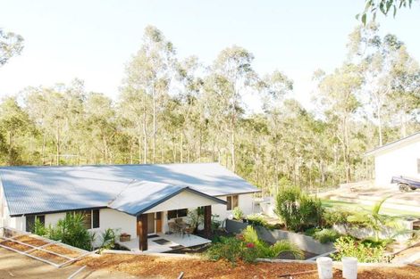 Property photo of 196 George Holt Drive Mount Crosby QLD 4306