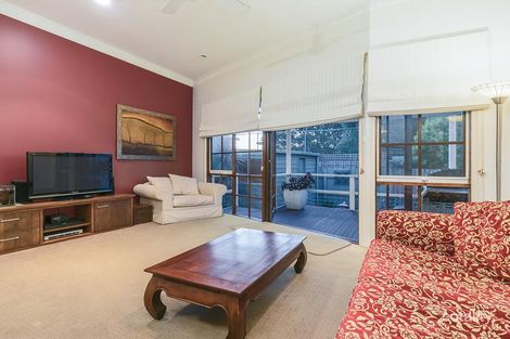 Property photo of 9 Empress Road St Kilda East VIC 3183
