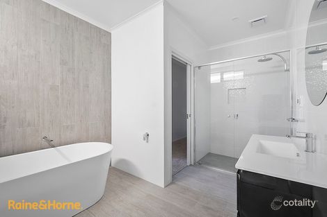 Property photo of 1/43 Suncoast Drive Blackmans Bay TAS 7052