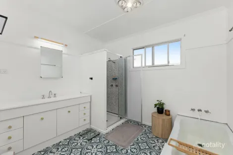 Property photo of 22 Evenden Street Warwick QLD 4370