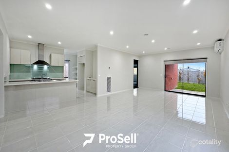 Property photo of 10 Denton Drive Warragul VIC 3820