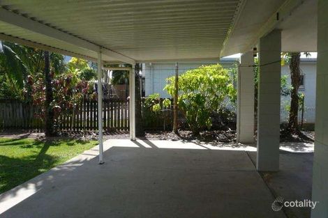 Property photo of 9 Bounty Close Bentley Park QLD 4869