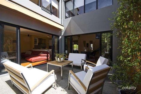 Property photo of 2 Juniper Bank Way Subiaco WA 6008