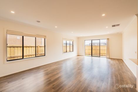 Property photo of 21 Pendulum Street Truganina VIC 3029