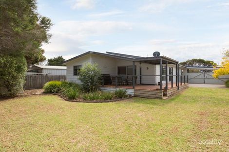 Property photo of 33 Phillip Island Road Surf Beach VIC 3922