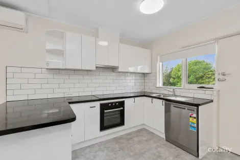 Property photo of 4/72 High Street Frankston VIC 3199
