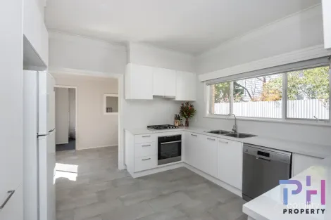 Property photo of 17 Mafeking Street Kennington VIC 3550