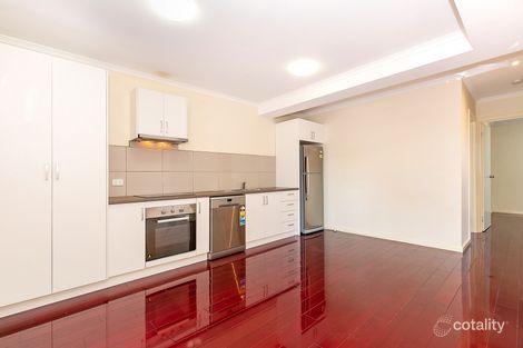 Property photo of 2/6 Arena Close Flemington VIC 3031