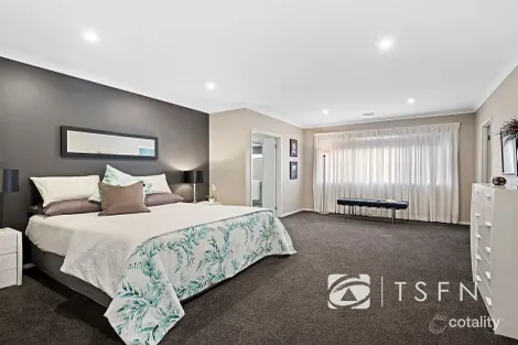 Property photo of 15 Hanover Place Strathfieldsaye VIC 3551