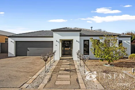 Property photo of 15 Hanover Place Strathfieldsaye VIC 3551