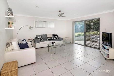 Property photo of 2 Portimao Court Oxenford QLD 4210