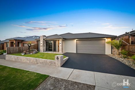 Property photo of 19 Brilliante Circuit Langwarrin VIC 3910