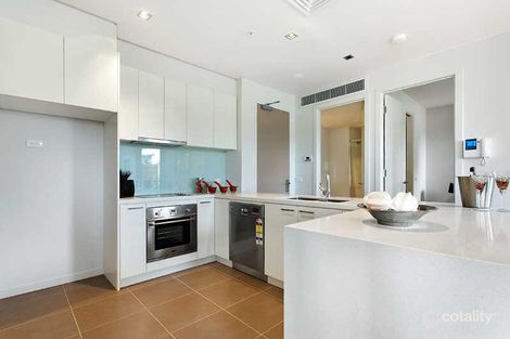 Property photo of 10/16 Small Street Hampton VIC 3188