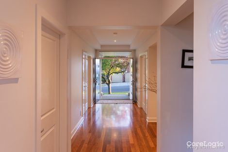 Property photo of 6 Hobart Avenue Berwick VIC 3806