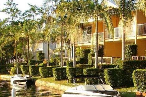 2/4 Portside Ct, Noosaville, QLD 4566