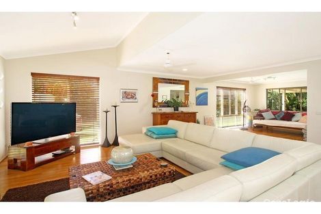 Property photo of 10 Helm Court Noosaville QLD 4566