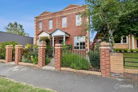 9a Ripon St N, Ballarat Central, VIC 3350