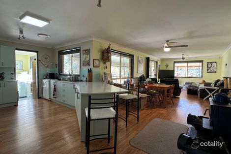 Property photo of 5 Pearson Place Wingham NSW 2429