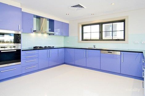 Property photo of 23 Maunder Avenue St Ives NSW 2075