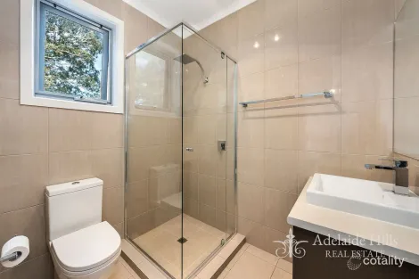 Property photo of 11 Albion Court Mount Barker SA 5251