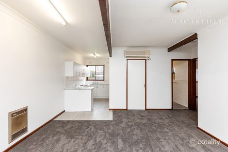 Property photo of 2/12 Marloo Crescent Kooringal NSW 2650