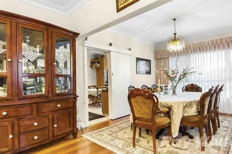 Property photo of 28 Closter Avenue Ashwood VIC 3147