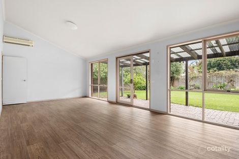 Property photo of 9 Beverley Court Langwarrin VIC 3910