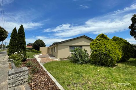 Property photo of 102 Doveton Avenue Eumemmerring VIC 3177