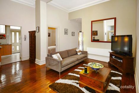 Property photo of 2/19 Dickens Street Elwood VIC 3184