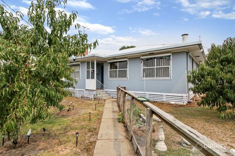 Property photo of 2 Stavely Street Bairnsdale VIC 3875