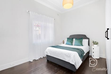 Property photo of 4 Boronia Avenue Russell Lea NSW 2046