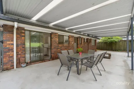 Property photo of 5 Fortril Drive Springwood QLD 4127